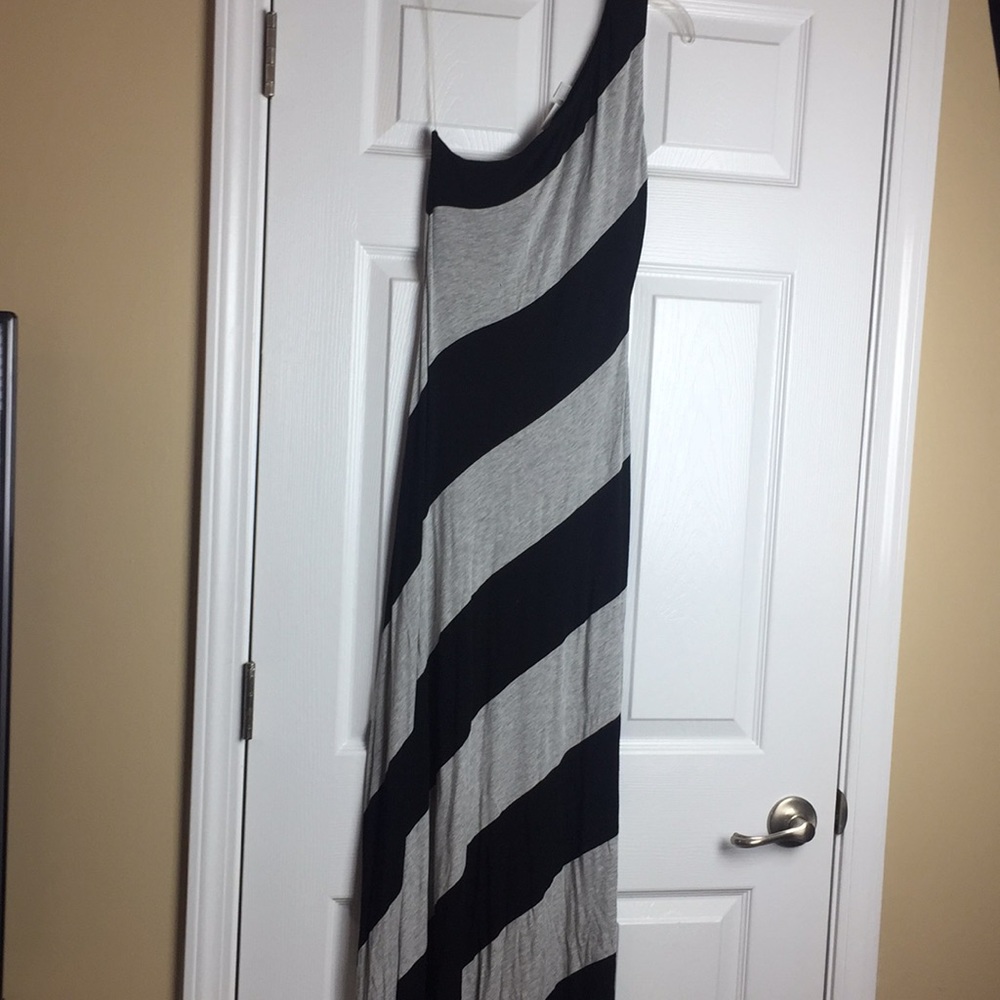 Cato one shoulder maxi dress